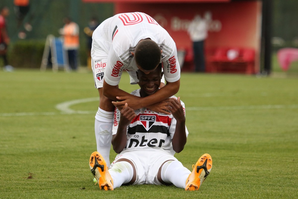 SPNet gol de Galeano São Paulo vence Corinthians pelo