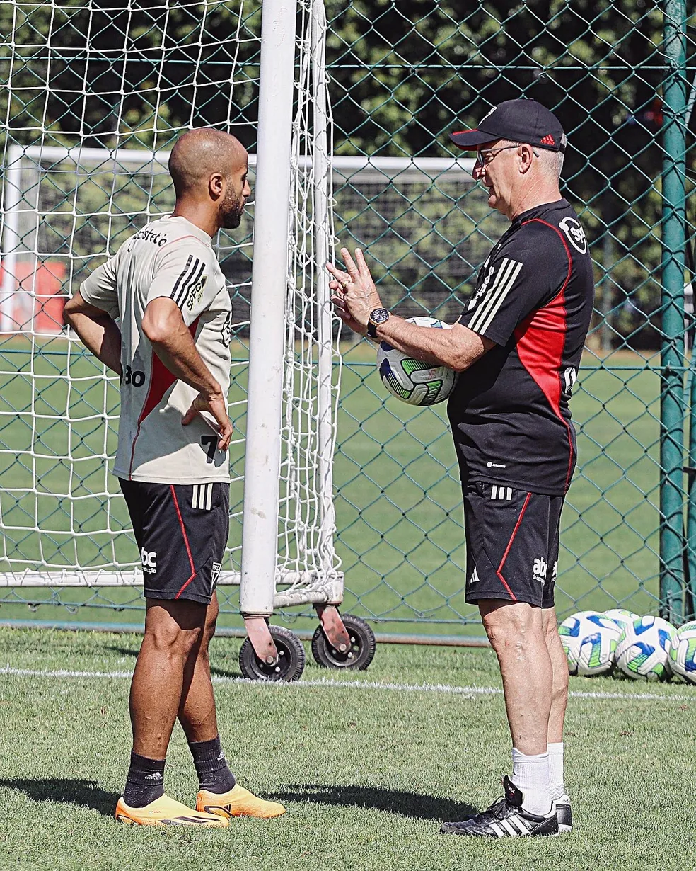 100% confirmado, estão FORA: Depois de Lucas, Dorival Júnior decide CORTAR  dupla de última hora para confronto do São Paulo - Bolavip Brasil