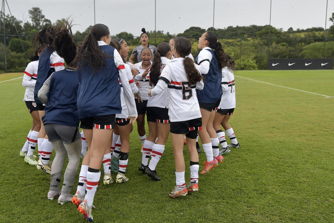 Spnet São Paulo Vence O Centro Olímpico No Paulista Feminino Sub 15 6023